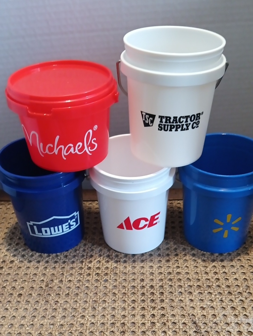 5 Little Bucket 🪣